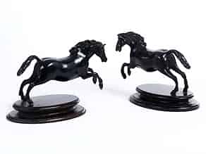 Detailabbildung:  Paar Pferdefiguren in Bronze