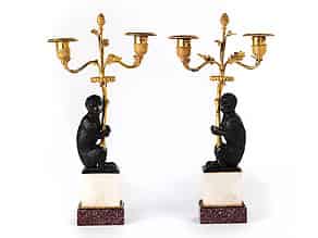Detailabbildung:  Paar seltene elegante Tischleuchter in Bronze, Vergoldung und Marmor