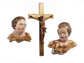 Detail images:  Paar Puttenköpfe und ein barockes Kruzifix