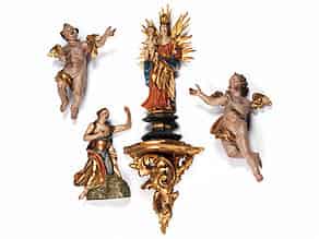 Detailabbildung:  Gruppe von fünf Schnitzfiguren/ Heiligendarstellungen