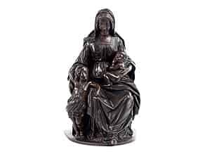 Detail images:  Große Gruppe einer sitzenden Maria mit Jesuskind und Johannesknaben