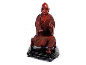 Detail images:  Chinesische Rotlackfigur eines buddhistischen Lehrers