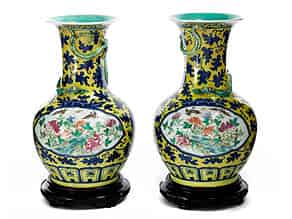Detail images:  Paar Famille rose-Vasen