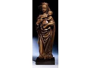 Detailabbildung:  Schnitzfigur der Madonna mit Kind, dem Wirkungskreis von Veit Stoß, um 1447 - 1533, zug.