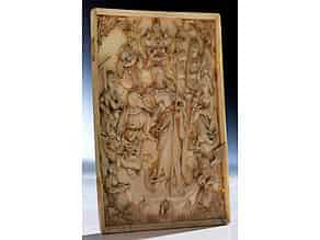 Detailabbildung:   Elfenbein-Relieftafel mit Gnadenstuhl und Thomas-Legende