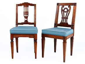 Detailabbildung:   Zwei klassizistische Stühle