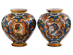Detail images:  Paar Majolika-Vasen