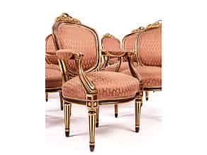 Detailabbildung:  Seltener Satz von zwölf höfischen Louis XVI-Sesseln