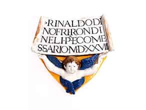 Detailabbildung:   Putto mit Rotulus, Giovanni Della Robbia, 1469 – 1529, zug.