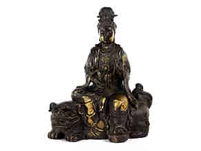 Detailabbildung:   Buddha-Figur in Bronze
