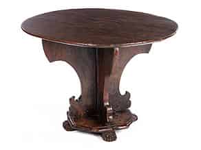 Detail images:  Kleiner, runder Tisch