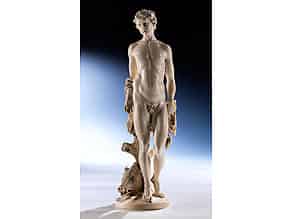 Detailabbildung:   Elfenbeinfigur des nackten griechischen Helden Meleagros