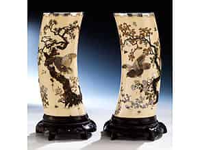 Detail images:   Paar große Elfenbeinvasen Shibayama 