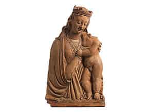 Detail images:   Terrakotta-Figur der Maria mit dem Kind im Hochrelief
