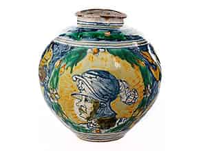 Detail images:  Majolika-Vase
