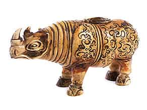 Detail images:   Elfenbeinskulptur eines Rhinozeros