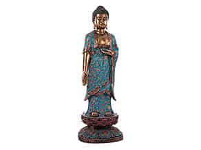 Detail images:   Große Statue eines stehenden Buddhas