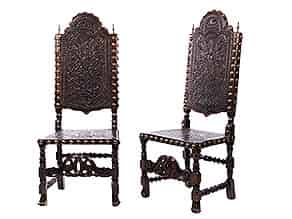 Detailabbildung:   Paar mit Leder bezogene Stühle