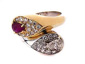 Detail images:   Ring mit Rubin- und Diamanttropfen