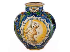 Detail images:  Majolika-Vase mit Heiligem Sebastian