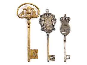 Detail images:  Konvolut von drei Schlüsseln