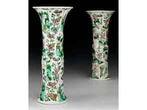 Detailabbildung:  Paar Famille verte-Vasen