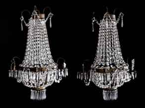 Detail images:   Paar elegante Louis XVI-Spiegelappliken mit Kristallglas-Behang