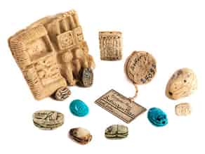 Detail images:  Konvolut von meist ägyptischen Objekten