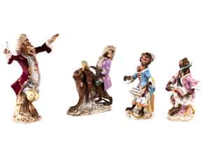 Detail images:   Vier Figuren der Affenkapelle