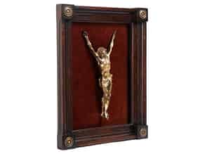Detailabbildung:   Corpus Christi in Bronze und Feuervergoldung 