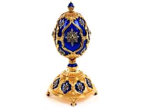 Detailabbildung:  Fabergé-Ei in Vermeil mit nachtblauem Email 