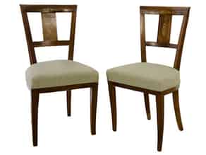 Detailabbildung:   Paar klassizistische Stühle