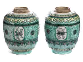 Detailabbildung:   Paar chinesische Porzellanvasen