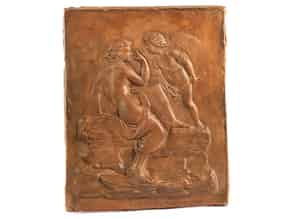 Detailabbildung:   Relief-Bildplatte in Ton mit Darstellung von Venus und Armor