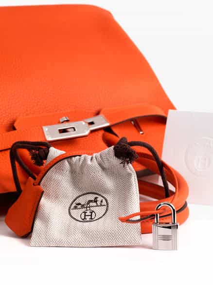 Detailabbildung:  Hermès Birkin Bag 35 cm „Feu Orange“