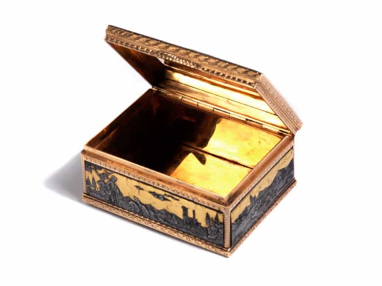 Detailabbildung:  Louis XV-Golddose
