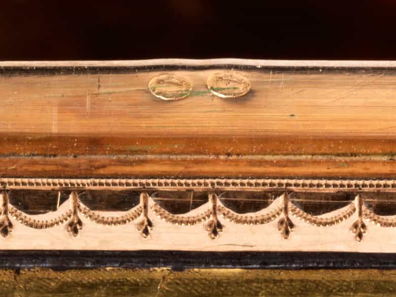 Detailabbildung:  Louis XV-Golddose