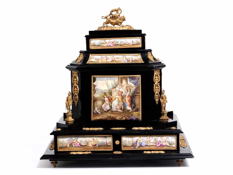 Detailabbildung:  Schmuck-Kabinettkästchen des 19. Jahrhunderts