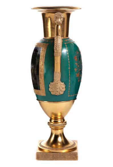 Detailabbildung:  Russische Vase mit Landschaftsdarstellung