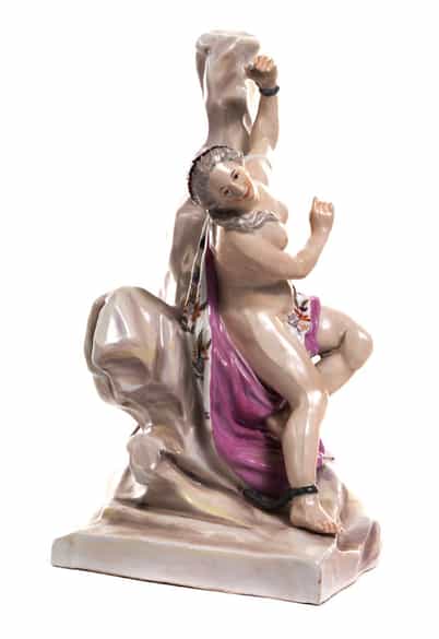 Detailabbildung:  Porzellanfigur der an einen Felsen gefesselten Andromeda
