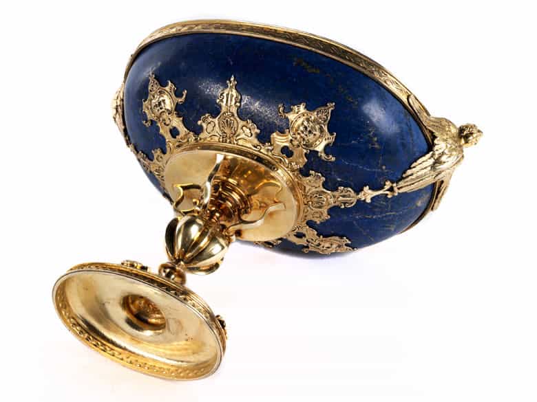 Detailabbildung:  Lapislazuli Fußschale mit Vermeilmontierung