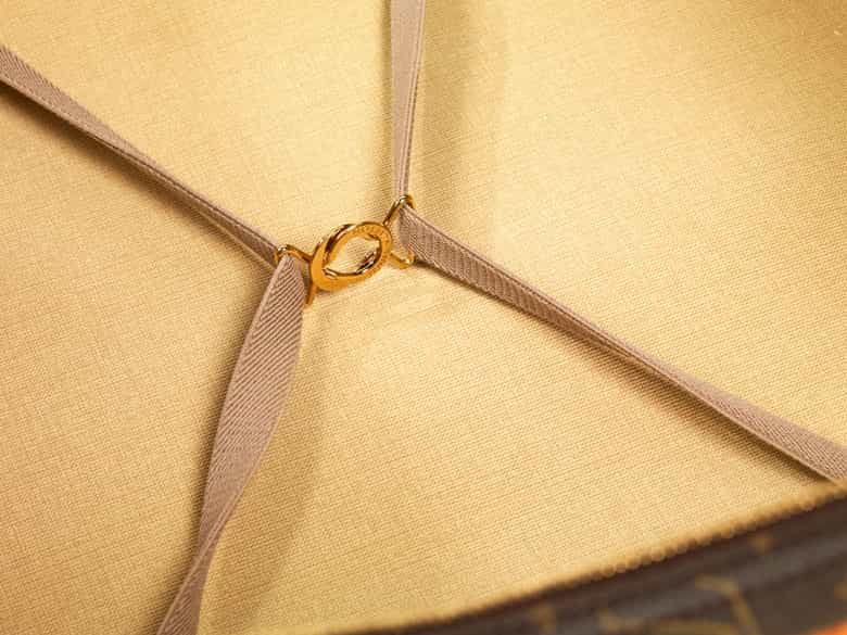Detailabbildung: Louis Vuitton Kleiderkoffer