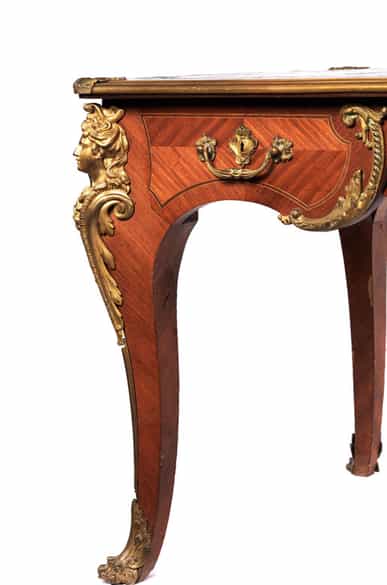 Detailabbildung: Feines Bureau Plat im Barockstil