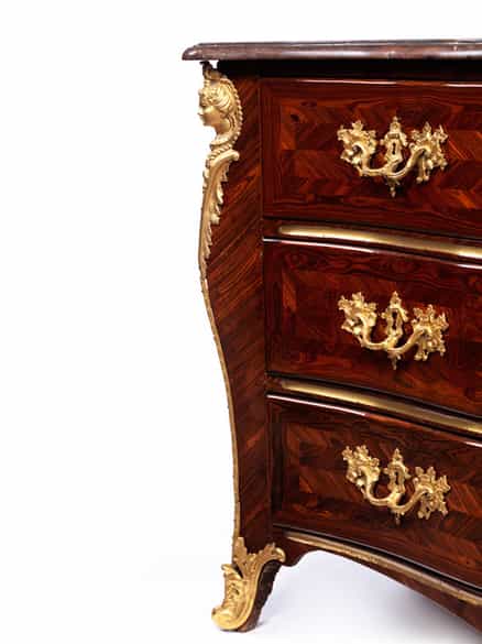 Detailabbildung: Prächtige Louis XV-Kommode