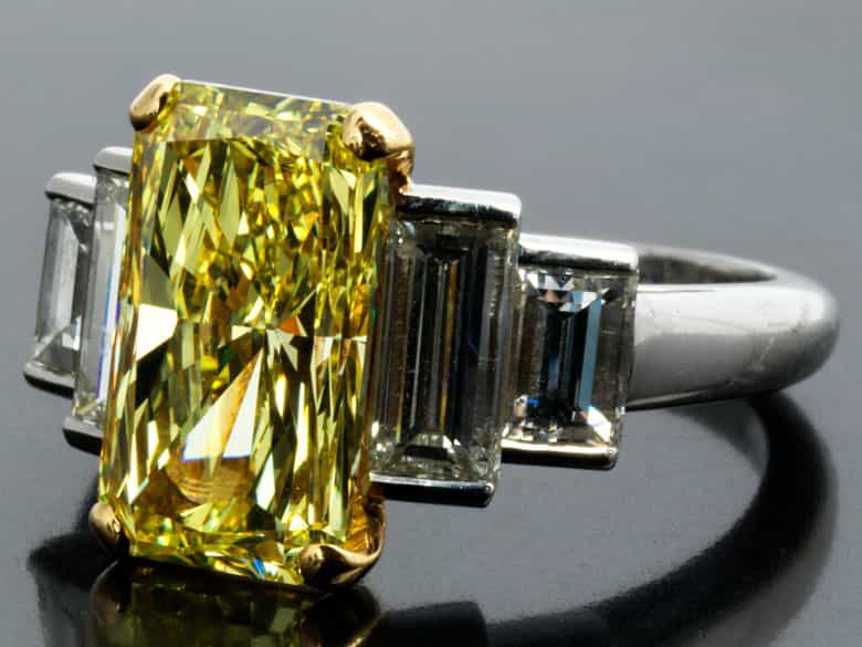 Detailabbildung: Natural Fancy Yellow Diamantring von Cartier