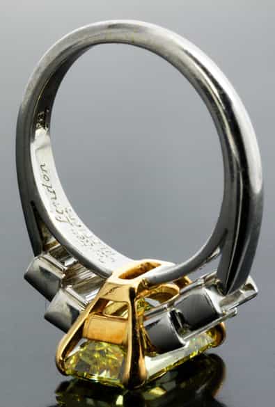 Detailabbildung: Natural Fancy Yellow Diamantring von Cartier
