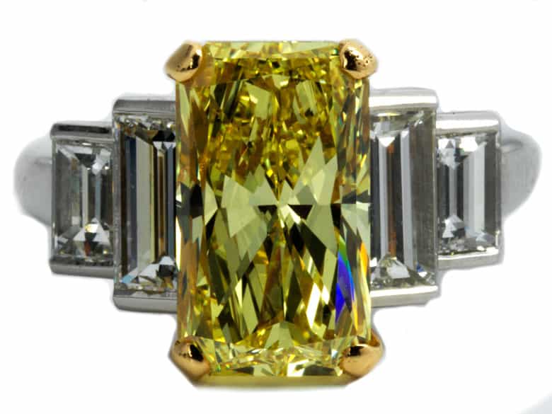Detailabbildung: Natural Fancy Yellow Diamantring von Cartier
