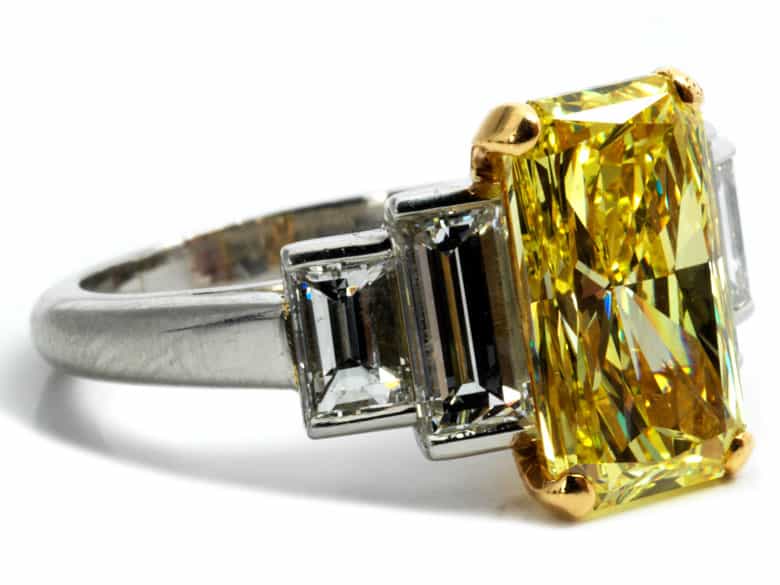 Detailabbildung: Natural Fancy Yellow Diamantring von Cartier