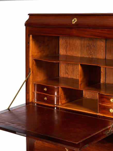 Detailabbildung:  Klappsekretär im Transitionsstil, gestempelt „Delorme“