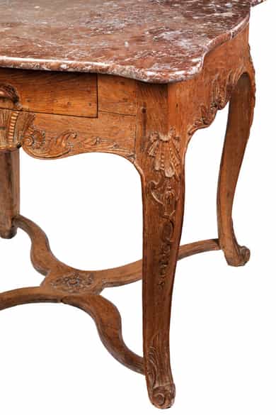 Detailabbildung: Kleiner Rokokotisch